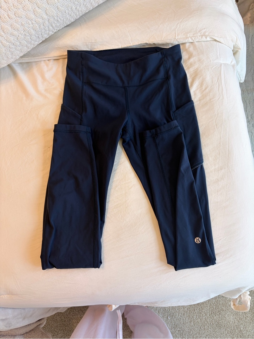lululemon athletica navy blue high-waist leggings with side pockets